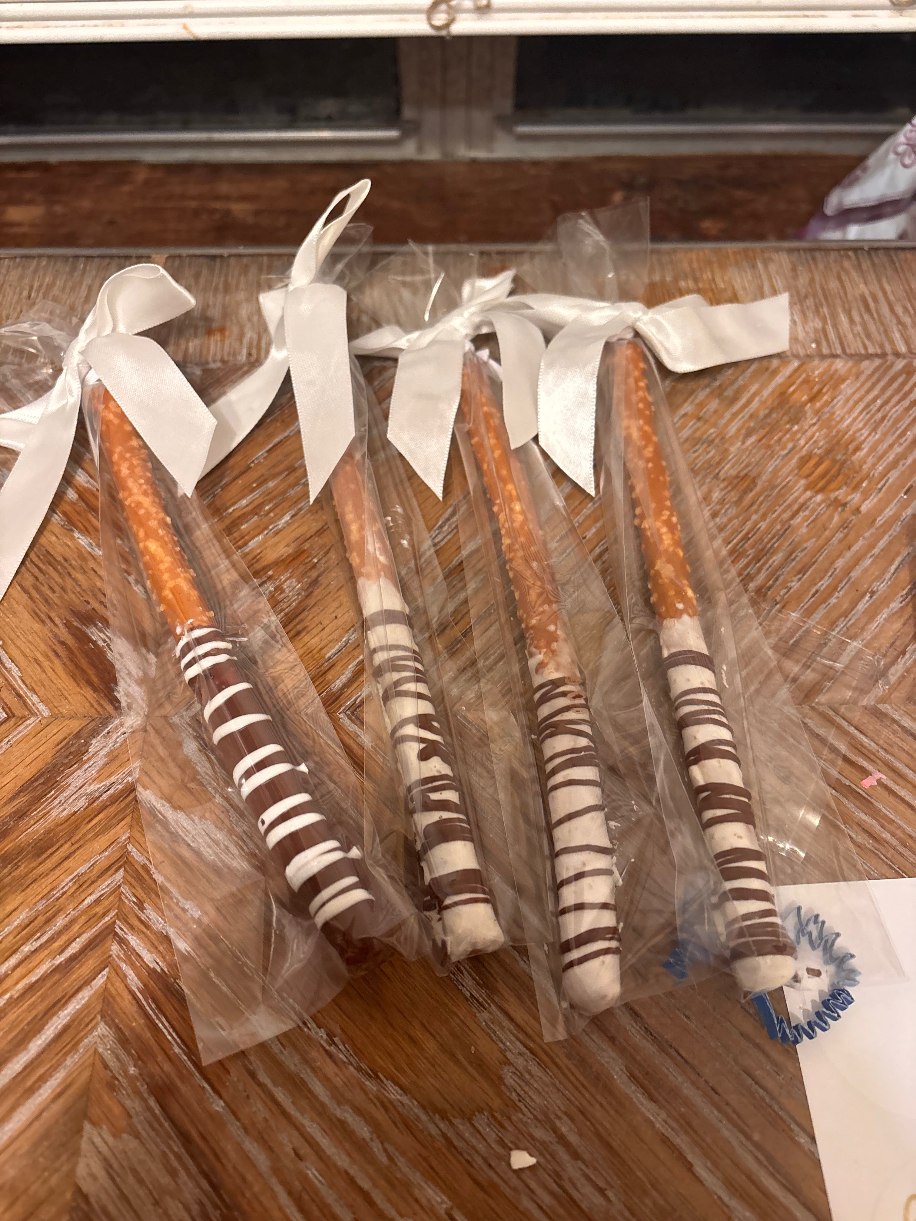 Chocolate covered pretzel rods